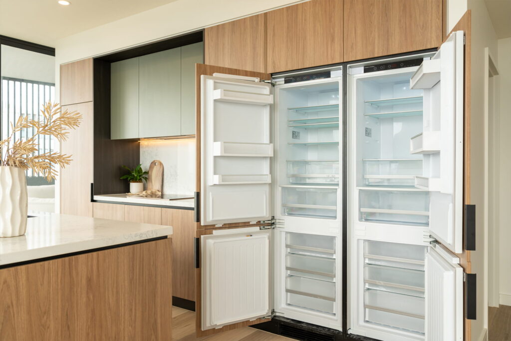 GWH_One_1703_Kitchen_Detail_refrigerator_1_2040x1360.jpg