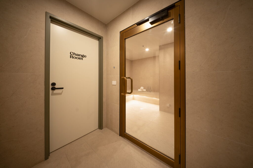 ONE_Steam_Room_GWH-1.jpg