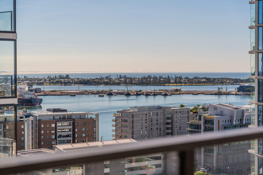 ONE_Balcony_View_1505_2040x1360.jpg