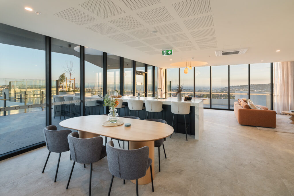 ONE_Scenic_Lounge_GWH-5.jpg