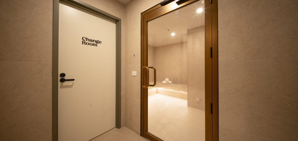 ONE_Steam-room_Amenity_GWH_901_2000x950.jpg