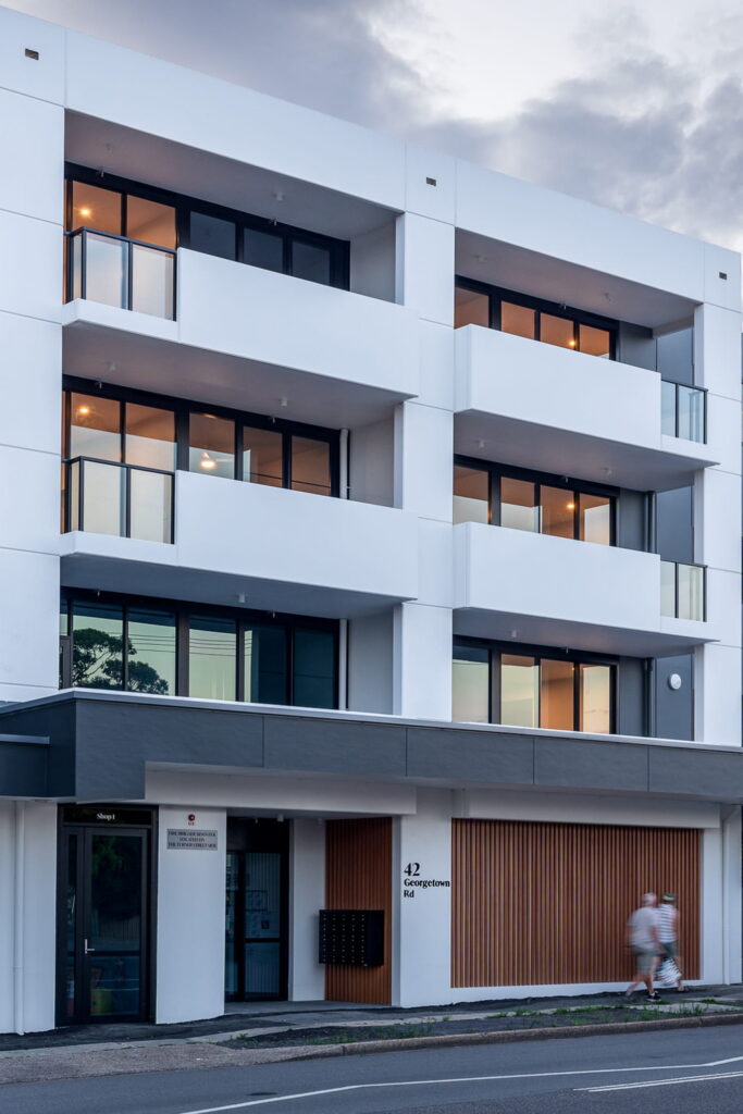 GWH_Crest-Apartments-Projects-1360x2040_2 (1)