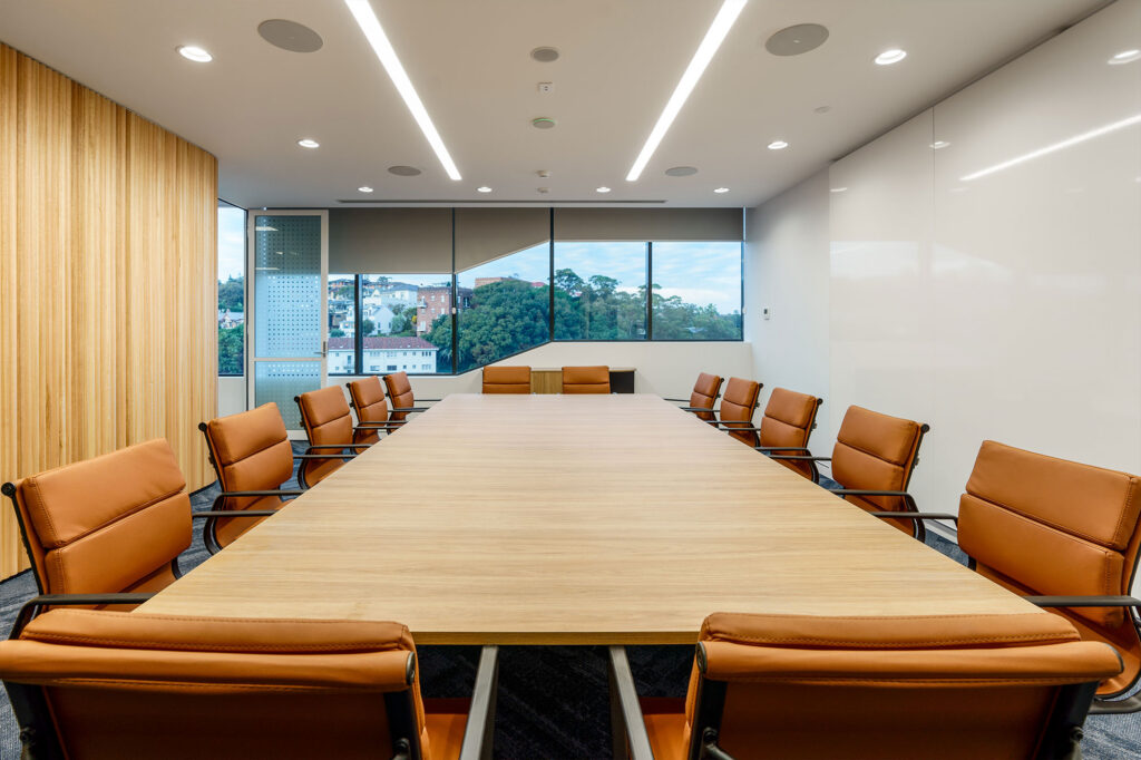 GWH_Projects_Darby_Plaza_Meeting_Room_2000x1333