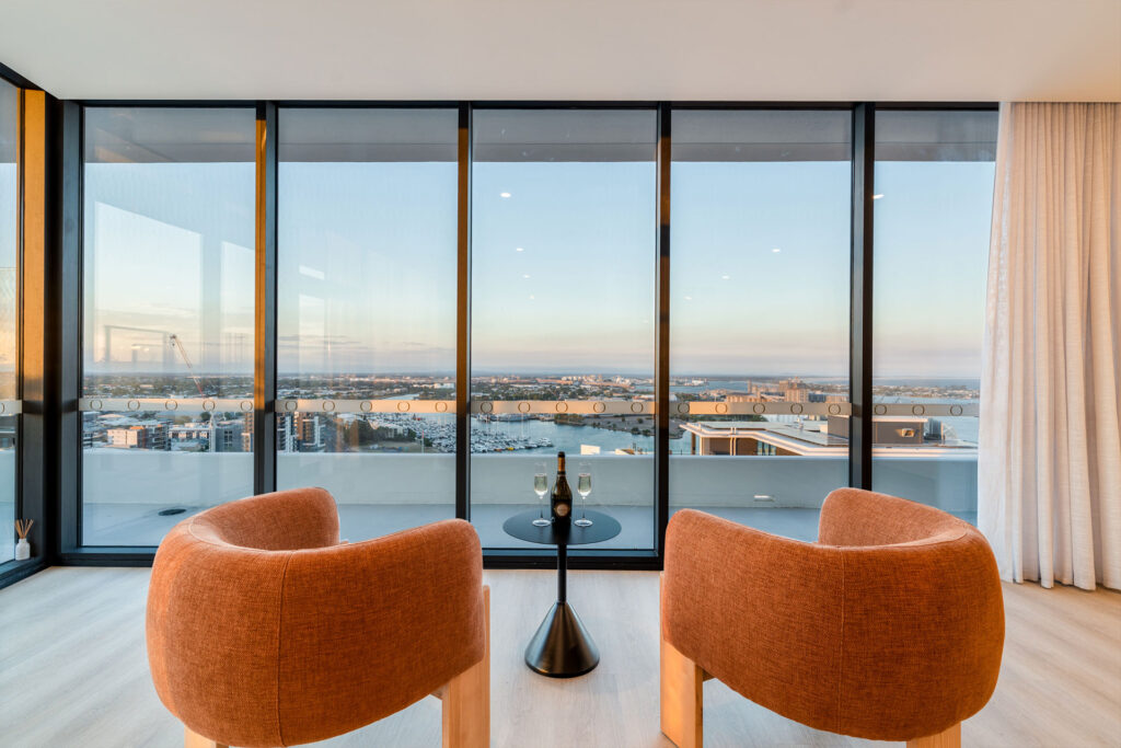 GWH_Projects_Residential_One_Apartments_Sunset_Lounge_1920x1280