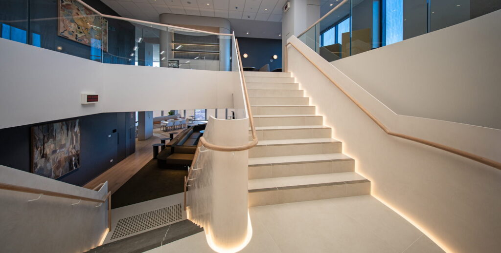 GWH_Macquarie_Tower_Allianz_A-Grade_Office_Staircase_12000x1013